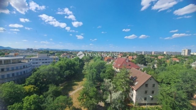 Eladó panellakás, Budapesten, XIV. kerületben 85.3 M Ft, 3 szobás