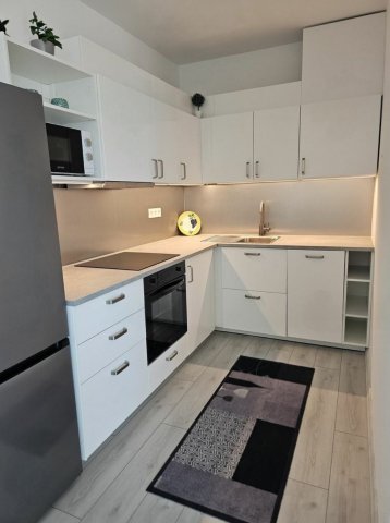 Kiadó téglalakás, albérlet, XIX. kerületben, Vak Bottyán utcában