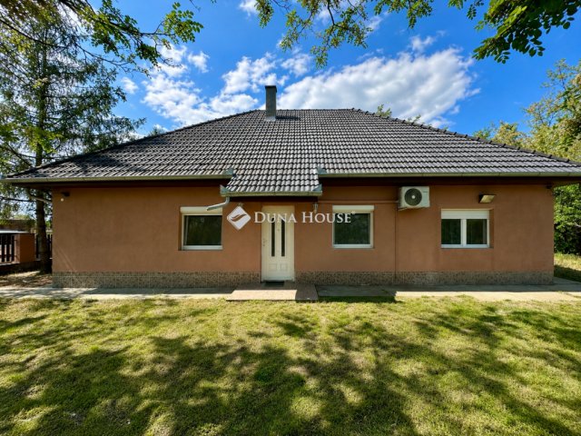 Eladó mezogazdasagi ingatlan, Kecskeméten 59.99 M Ft, 3 szobás