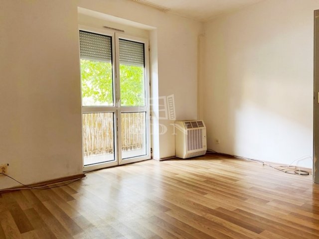 Kiadó téglalakás, albérlet, Tökölön 130 E Ft / hó, 2 szobás