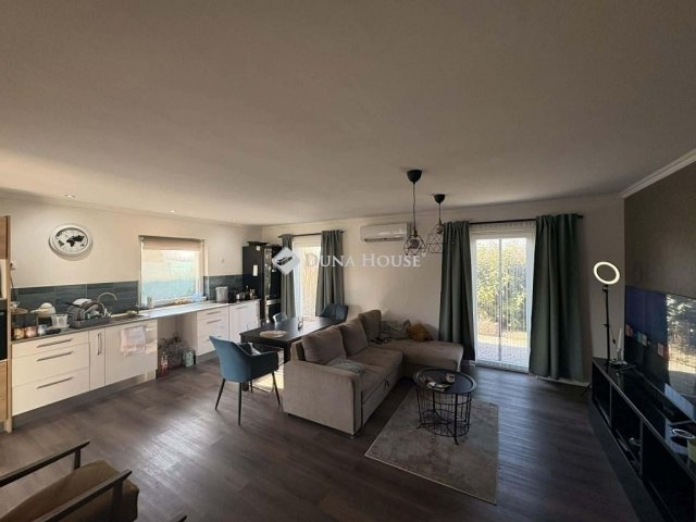 Eladó családi ház, Albertirsán 69.9 M Ft, 3 szobás