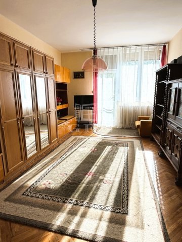 Eladó téglalakás, Kaposváron 29.9 M Ft, 1+1 szobás