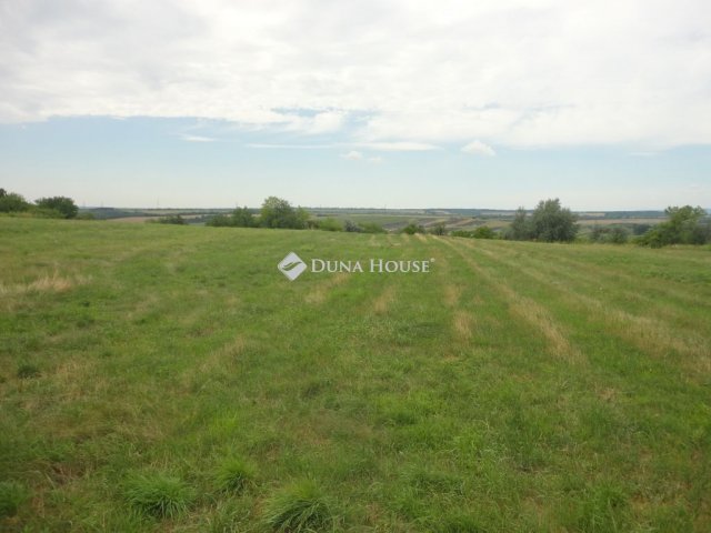 Eladó telek, Bicskén 3.5 M Ft / költözzbe.hu