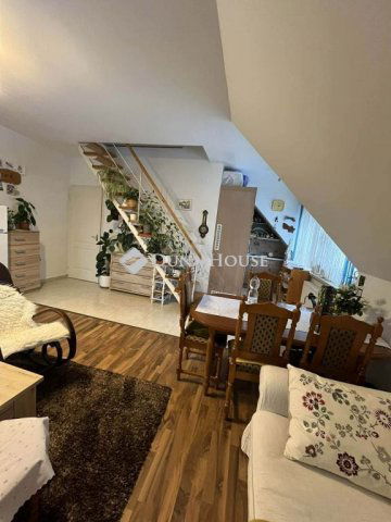 Eladó téglalakás, Herenden 43 M Ft, 3 szobás