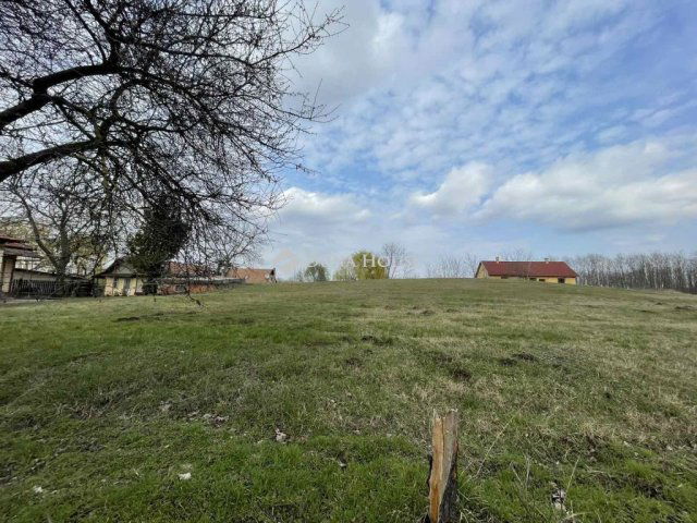 Eladó telek, Farmoson 3.9 M Ft / költözzbe.hu