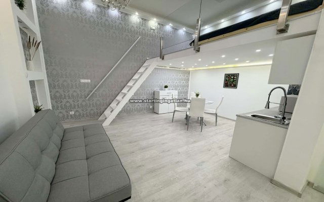 Eladó téglalakás, VI. kerületben, Vörösmarty utcában