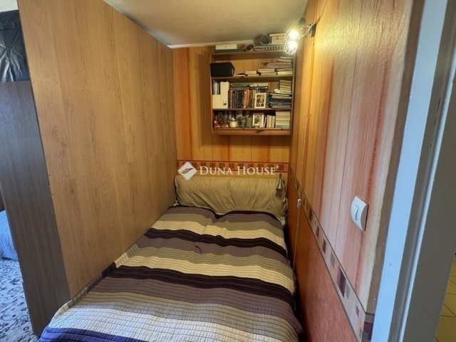 Eladó panellakás, Budapesten, XV. kerületben 58 M Ft, 2 szobás