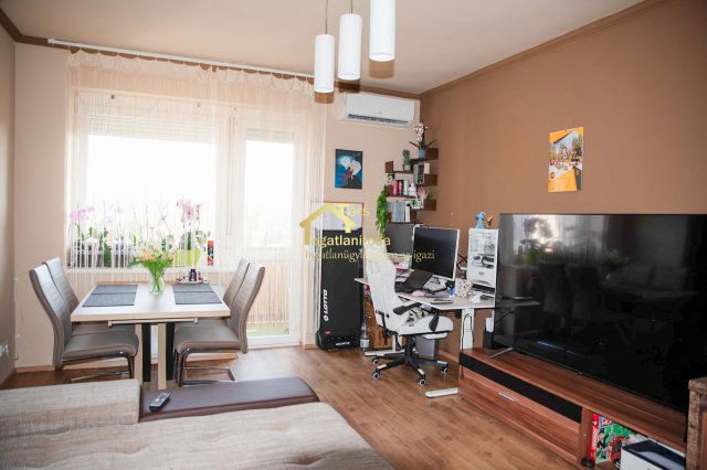 Eladó téglalakás, Nyergesújfaluban, Duna utcában 38.5 M Ft