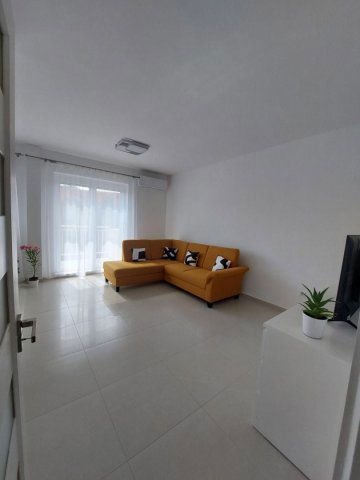 Kiadó téglalakás, albérlet, Debrecenben 310 E Ft / hó, 2 szobás