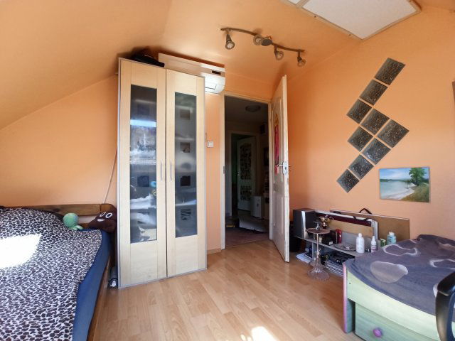 Eladó panellakás, Budapesten, IV. kerületben 99.8 M Ft, 4 szobás