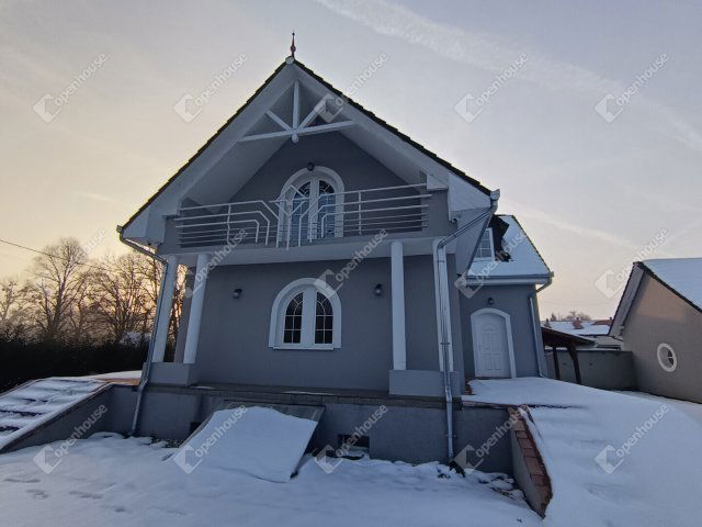 Eladó családi ház, Böhönyén 69 M Ft, 7 szobás