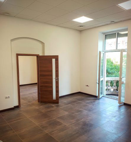Kiadó iroda, Budapesten, V. kerületben 559 E Ft / hó, 3 szobás