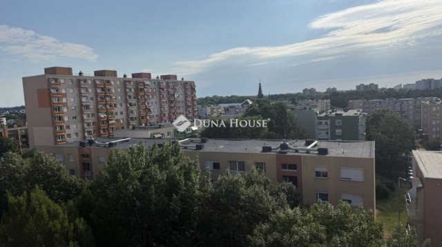Eladó panellakás, Szombathelyen 29.999 M Ft, 1 szobás