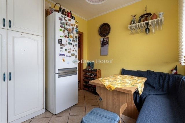 Eladó panellakás, Budapesten, XIX. kerületben 67 M Ft, 3 szobás