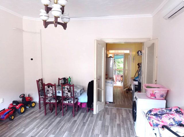 Eladó ikerház, Szolnokon, József Attila úton 34.9 M Ft, 2 szobás