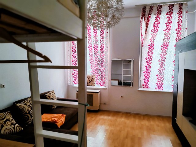 Eladó téglalakás, Budapesten, VIII. kerületben 56 M Ft, 1 szobás