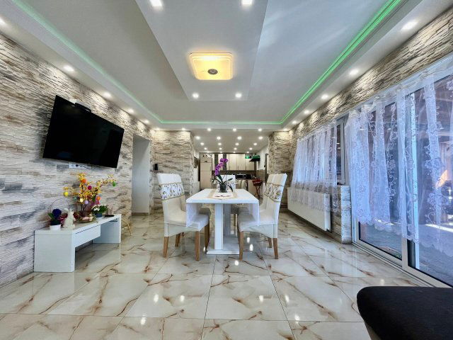 Eladó családi ház, Békéscsabán 42 M Ft, 2+1 szobás