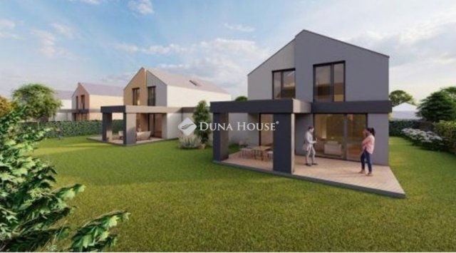 Eladó családi ház, Gyálon 115.5 M Ft, 5 szobás