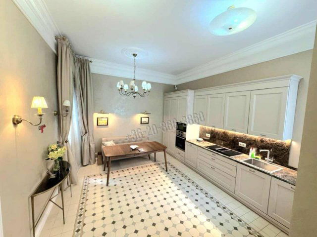 Eladó téglalakás, Budapesten, V. kerületben 149.9 M Ft, 2 szobás