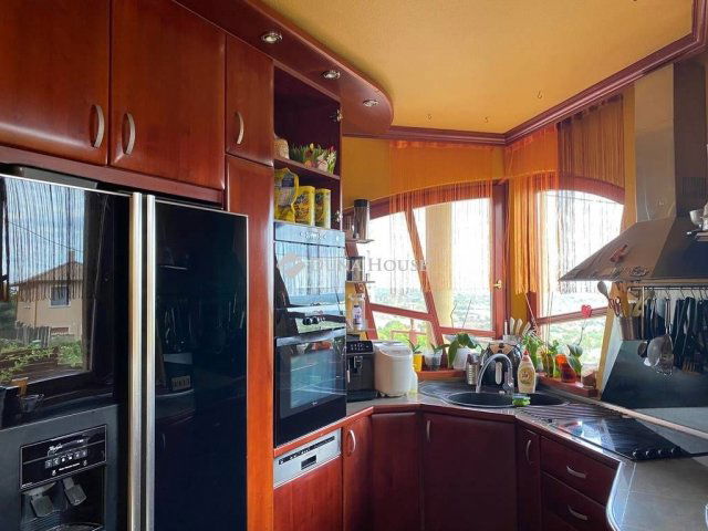 Eladó családi ház, Diósdon 239 M Ft, 1 szobás