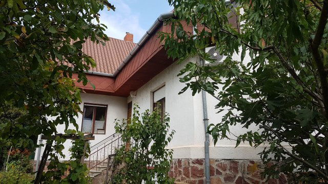 Eladó családi ház, Balatongyörökön 154 M Ft, 5 szobás