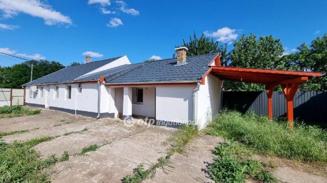 Eladó családi ház, Hajdúböszörményen 38.9 M Ft, 2 szobás