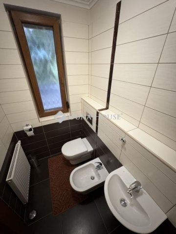 Eladó családi ház, Kecskeméten 450 M Ft, 4 szobás