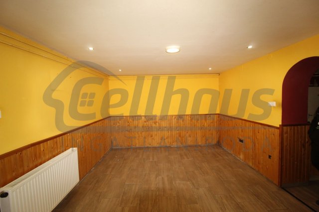 Eladó családi ház, Szergényen 29.99 M Ft, 4 szobás