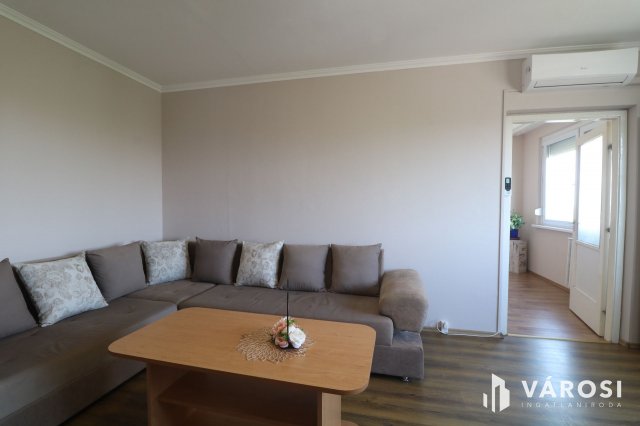 Eladó panellakás, Hódmezővásárhelyen 42.49 M Ft, 3 szobás