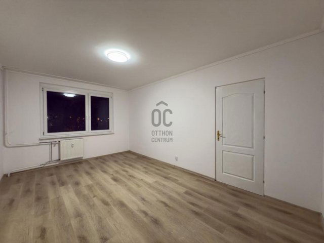 Eladó panellakás, Budapesten, XV. kerületben 84 M Ft, 4 szobás