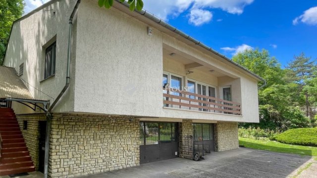 Eladó családi ház, Budapesten, II. kerületben 500 M Ft, 6 szobás