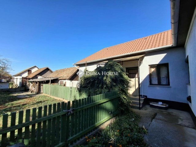 Eladó családi ház, Nagyhegyesen 49.5 M Ft, 2 szobás