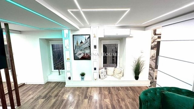 Eladó téglalakás, Budapesten, VII. kerületben 93.9 M Ft