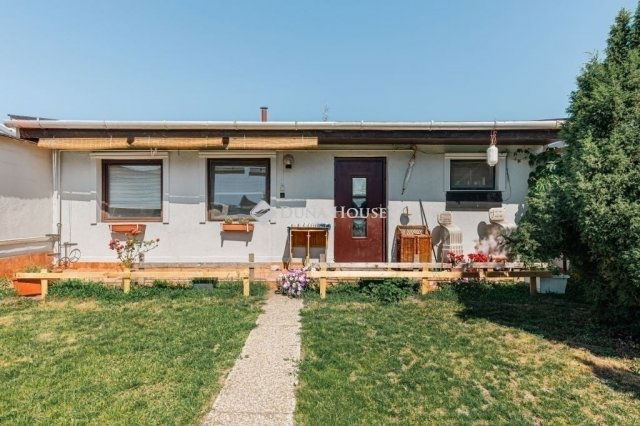 Eladó családi ház, Budapesten, XV. kerületben 109 M Ft, 3 szobás