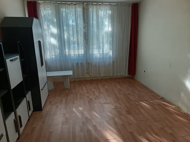 Eladó téglalakás, Nyíregyházán 33.5 M Ft, 1 szobás