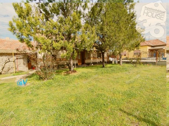 Eladó családi ház, Tiszaalpáron 19.9 M Ft, 3 szobás