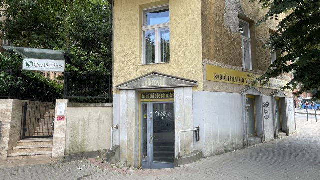 Kiadó üzlethelyiség, XII. kerületben, Böszörményi úton