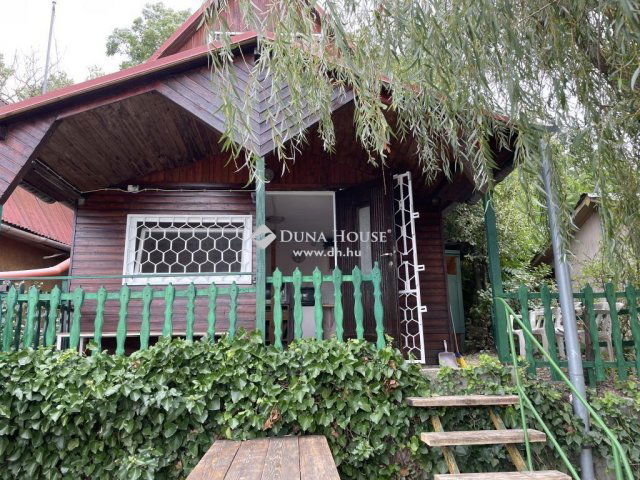 Eladó nyaraló, Szigetszentmiklóson 14.9 M Ft, 1 szobás