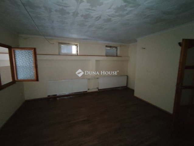 Eladó családi ház, Gödöllőn 54.9 M Ft, 3 szobás