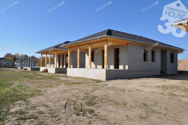 Eladó családi ház, Kecskeméten 79 M Ft, 4 szobás