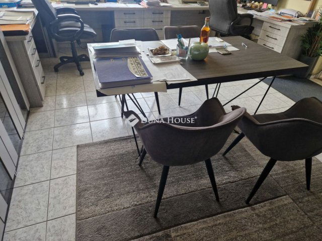 Kiadó üzlethelyiség, Nyíregyházán 600 E Ft / hó