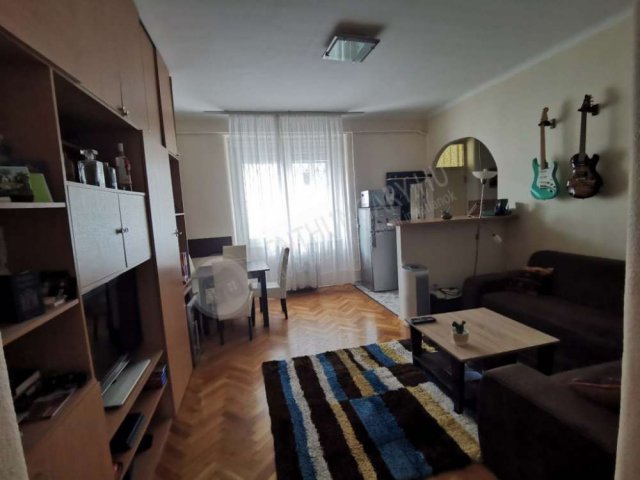 Kiadó téglalakás, albérlet, XI. kerületben, Fehérvári úton