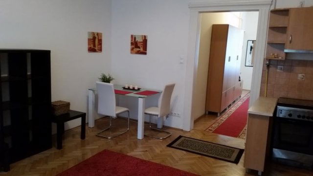 Kiadó téglalakás, albérlet, VIII. kerületben, Szörény utcában