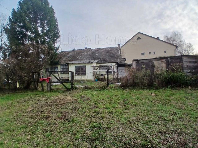 Eladó családi ház, Bakonyszentlászlón 19.9 M Ft, 2 szobás