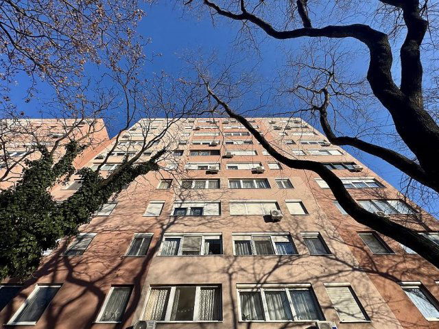 Eladó panellakás, Budapesten, XXI. kerületben, Ady Endre úton