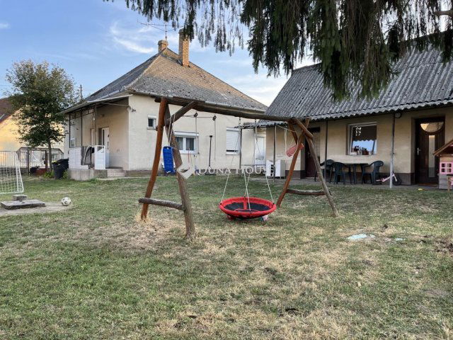 Eladó családi ház, Madocsán 32.9 M Ft, 3 szobás