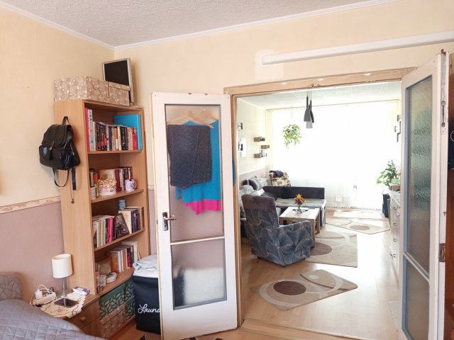 Eladó panellakás, Budaörsön 69.9 M Ft, 2 szobás