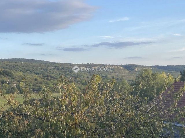 Eladó családi ház, Biatorbágyon 142 M Ft, 5 szobás