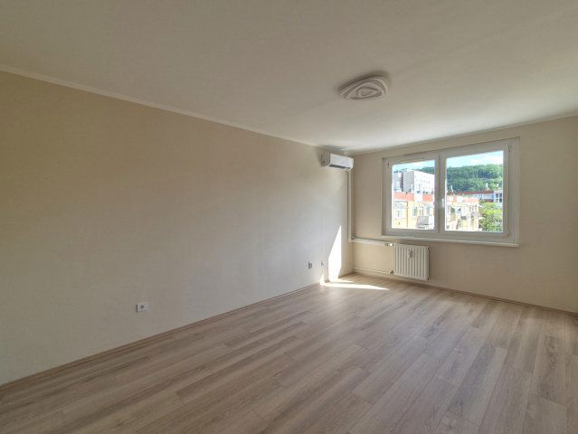 Eladó panellakás, Miskolcon 35.9 M Ft, 2 szobás