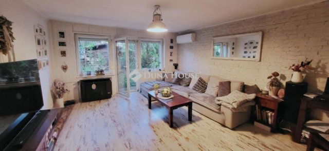 Eladó családi ház, Dunakeszin 179.9 M Ft, 6 szobás